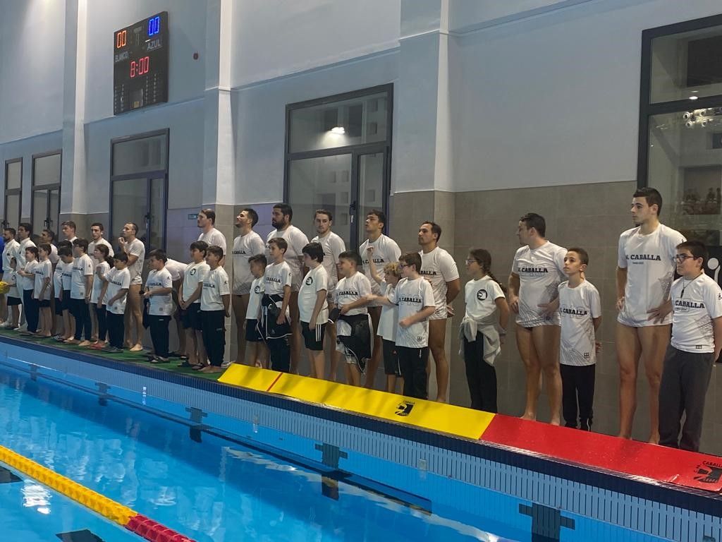 El CN Caballa salva la primera final por la permanencia al derrotar al Real Canoe (11-8)