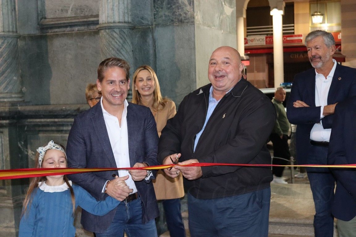 Fin a una “exitosa” Semana del Comercio con un ‘Tardeo en Blanco’ en beneficio del Comercio