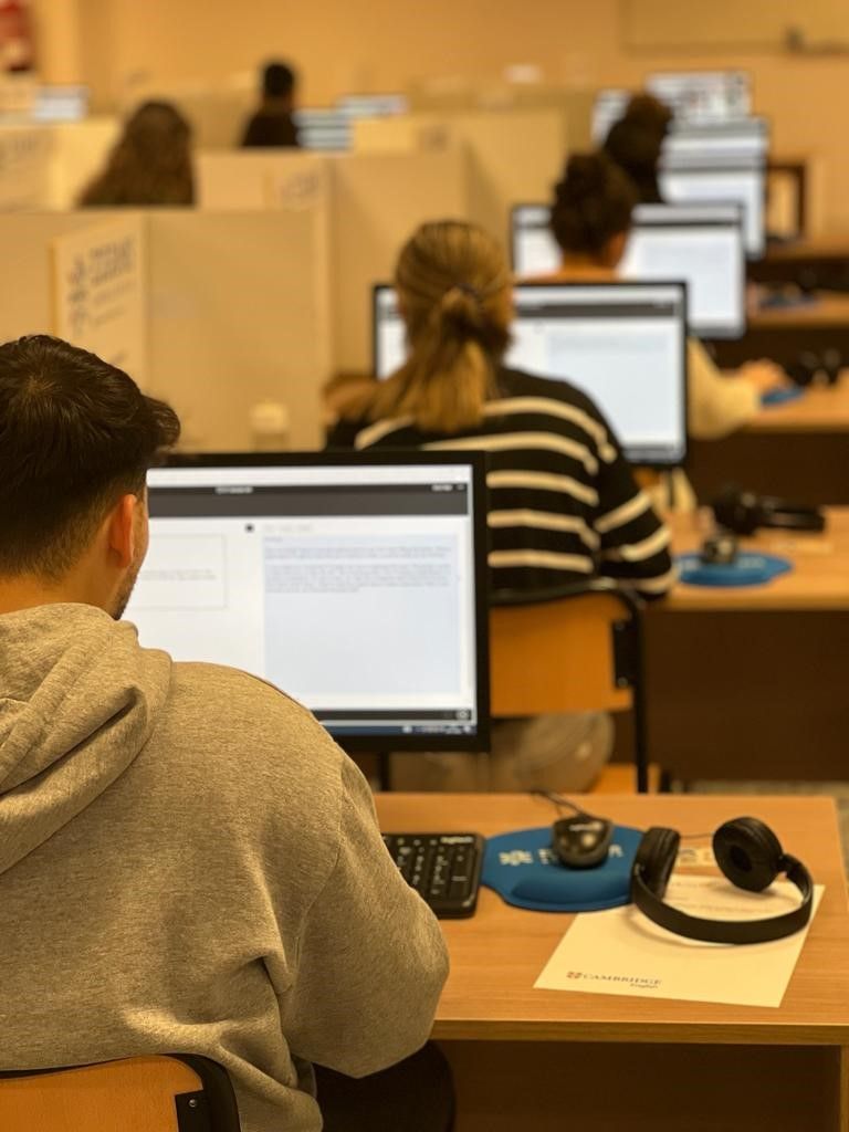 El Grupo Ecos ofrece cursos gratuitos de informática y administración