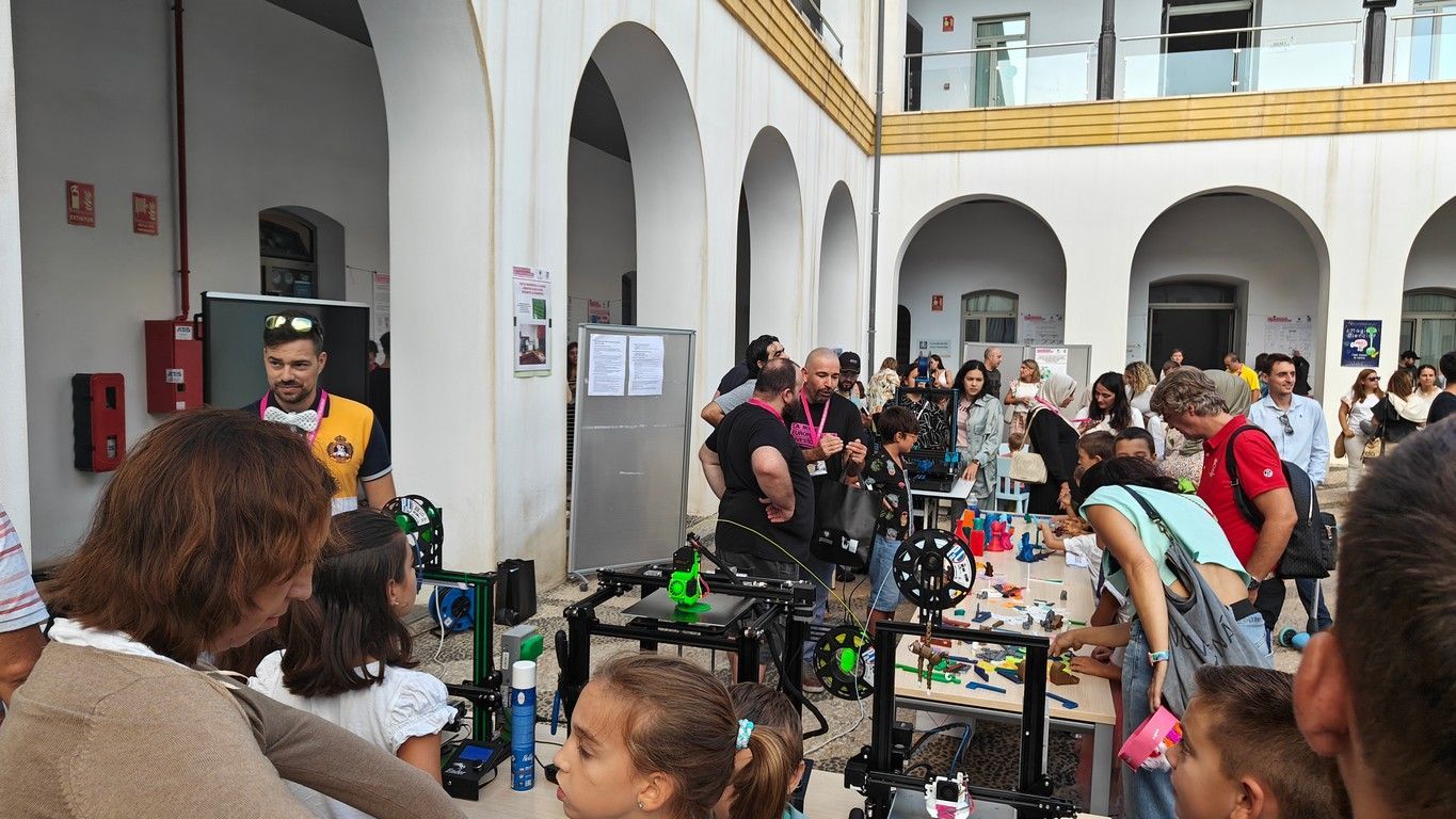 La ciencia al alcance de todos en el Campus de la UGR de Ceuta