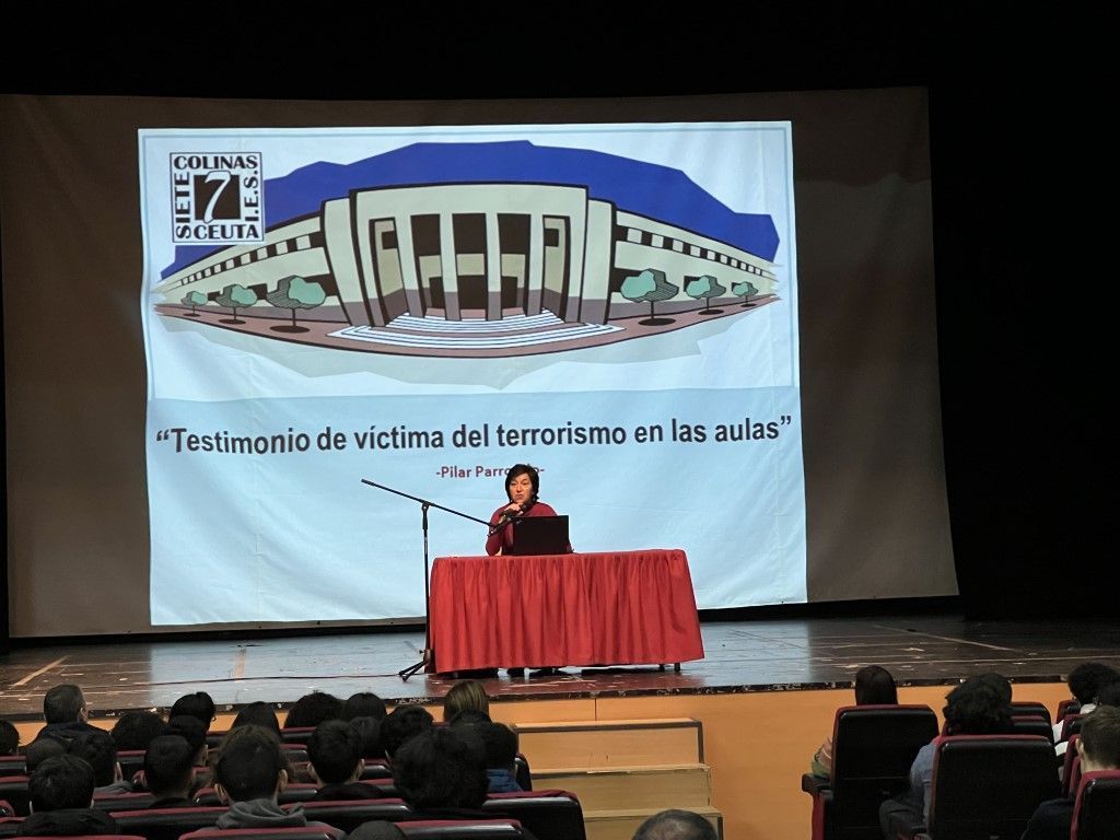 El IES Siete Colinas celebra una charla sobre terrorismo 