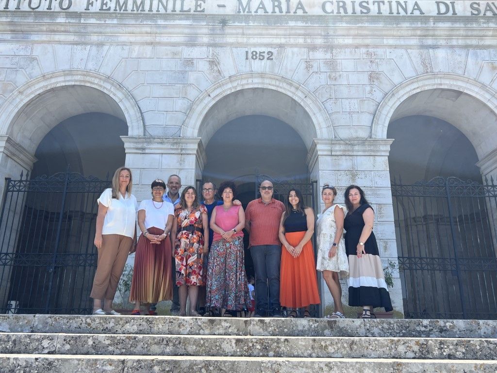 Dos profesores del IES Siete Colinas realizan un encuentro del Proyecto Erasmus en Italia
