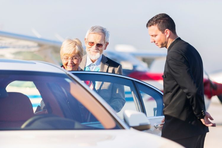 Transfer Benidorm: cómo reservar tu traslado privado a precio low cost