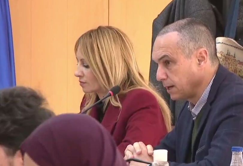 La Asamblea acuerda promover acciones para la inserción laboral de las personas de 30 a 45 años