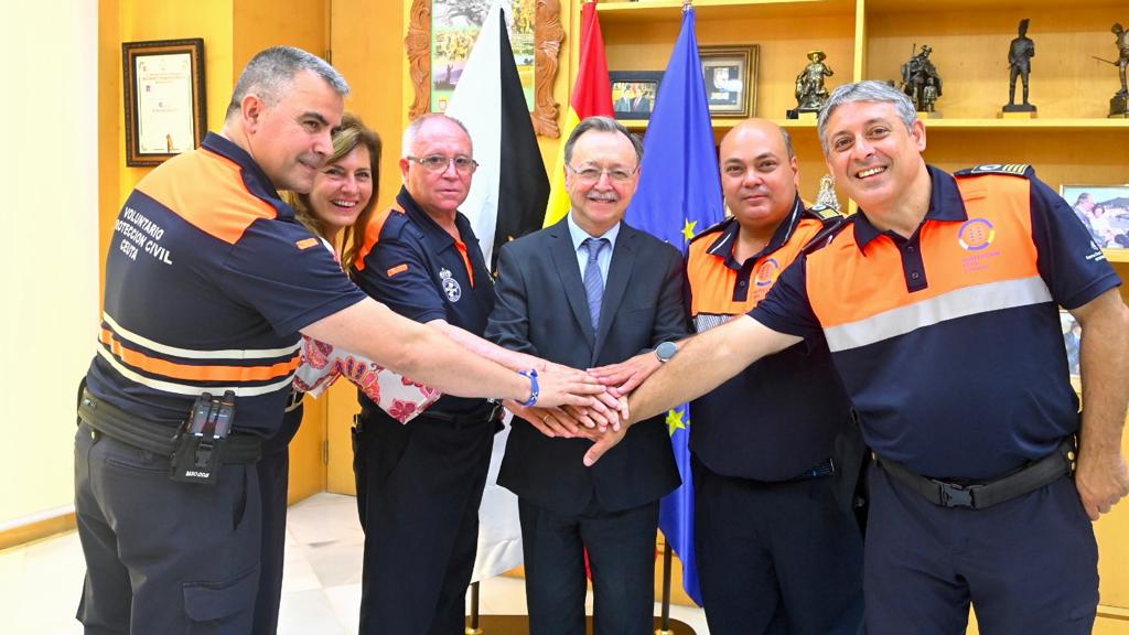 Juan Vivas recibe a los coordinadores de Protección Civil de La Palma y Tenerife