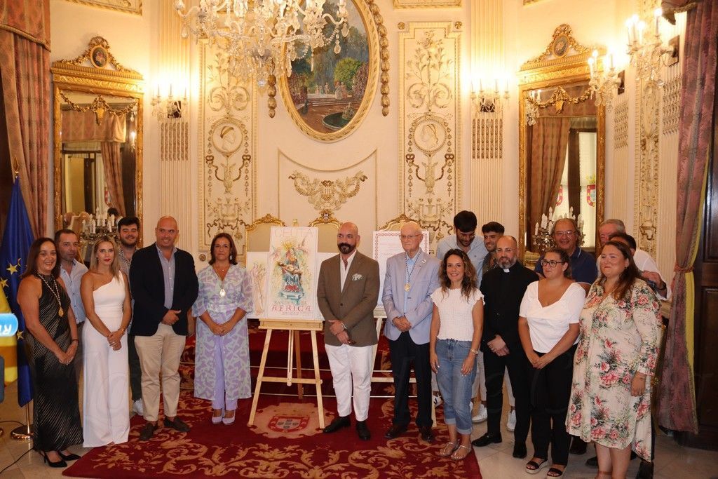 La Cofradía de África presenta los actos para las Fiestas Patronales y su cartel anunciador