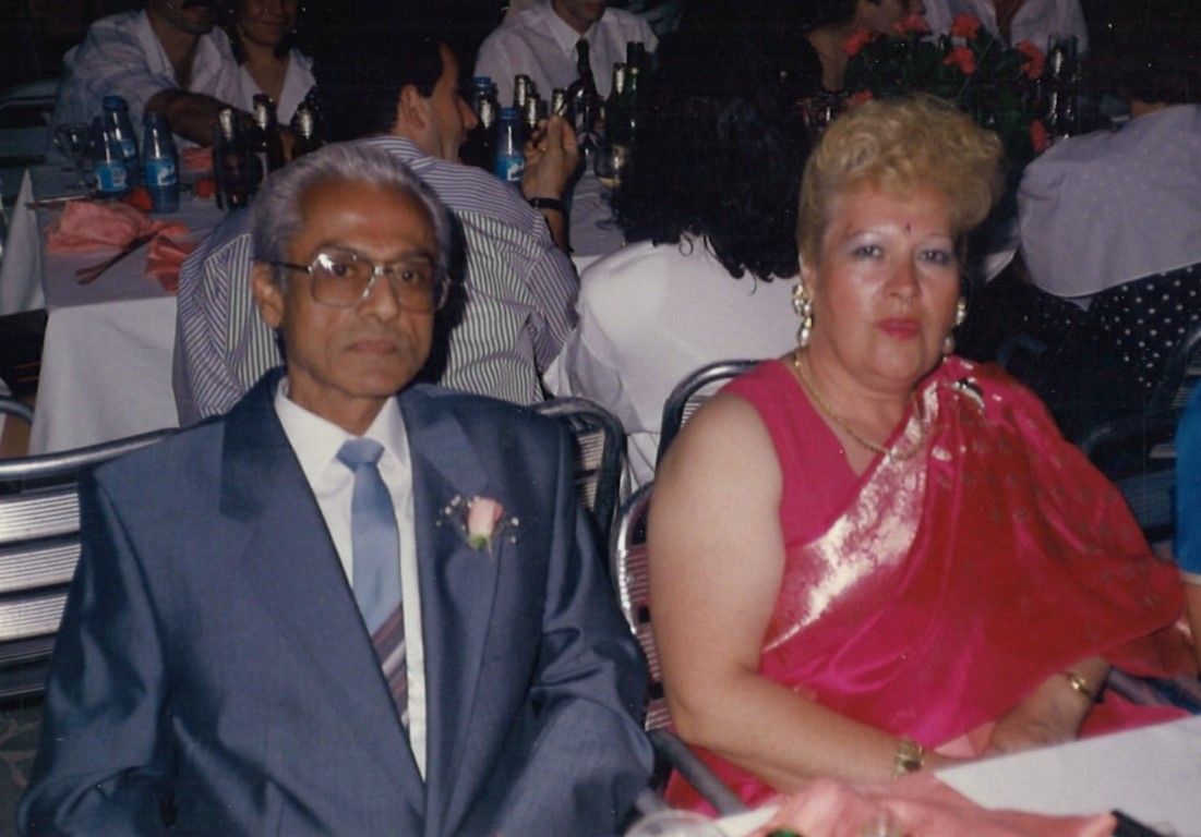 Rosi y Shanker en una boda hindú, junio 1992 002.RC