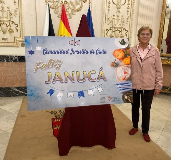 La Comunidad Israelita de Ceuta presenta el cartel del Janucá, una festividad que conmemora el milagro de la luz