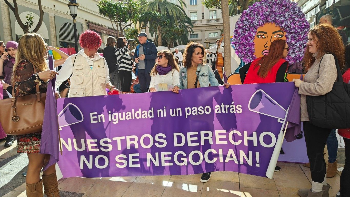 El 25N recuerda en Ceuta a todas las víctimas por violencia de género en el presente año