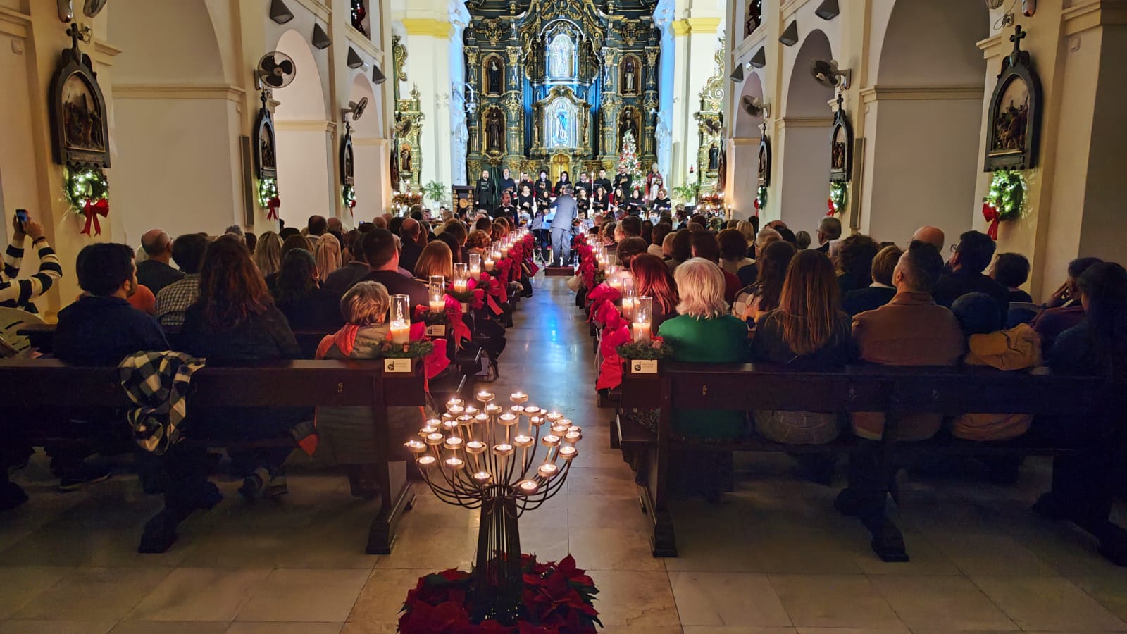 El Concierto de Navidad consigue llenar la Iglesia de San Francisco en sus dos funciones