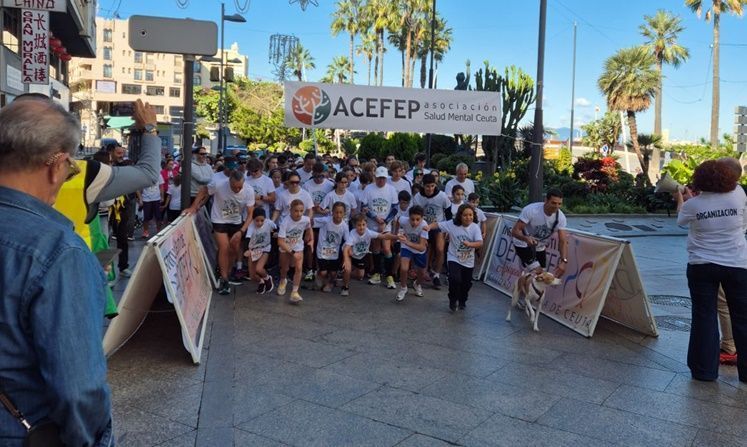 Ceuta se vuelca con la salud mental en la XI Carrera Solidaria de ACEFEP