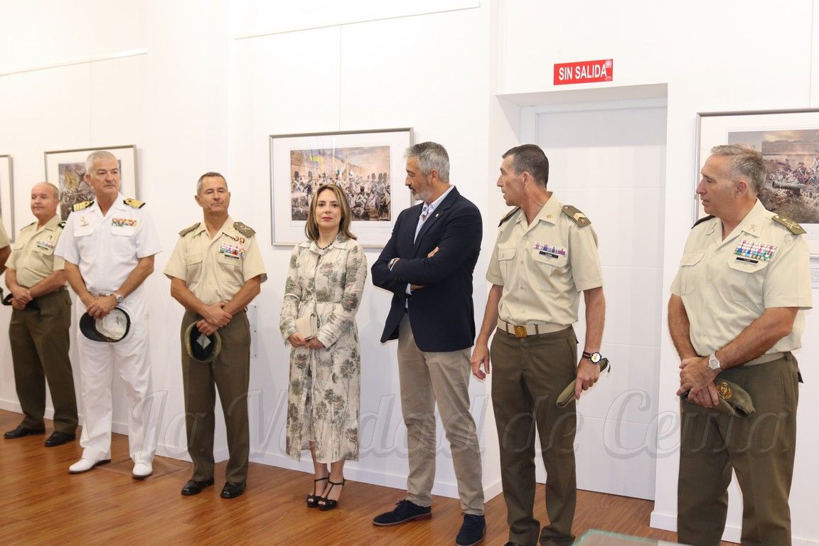 Jordi Bru recrea momentos históricos en 24 composiciones fotográficas
