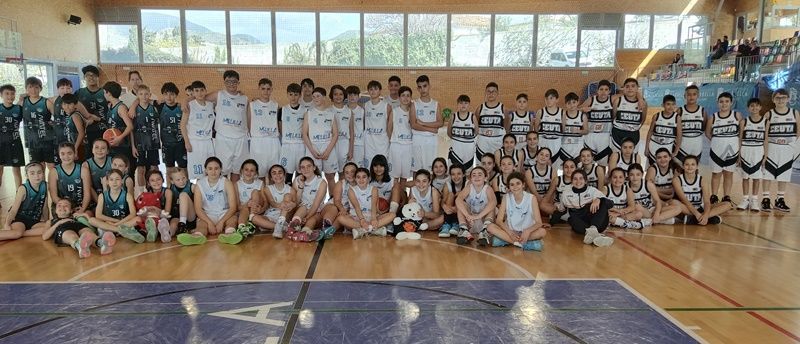 Las selecciones femeninas infantil y cadete concluyen su temporada en la liga FAB Cádiz este fin de semana