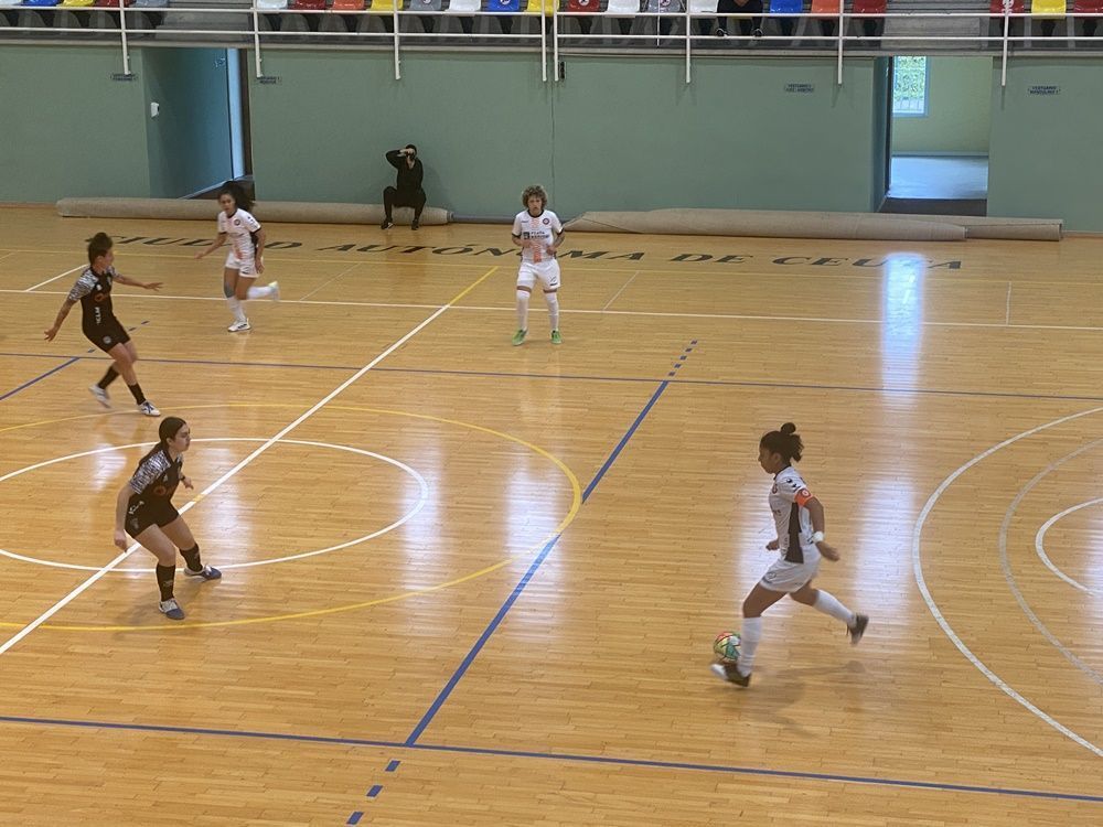¡Batalla épica en la Liga de Fútbol Sala Femenino!: Camoens vs. Chiloeches por un cupo al play-off