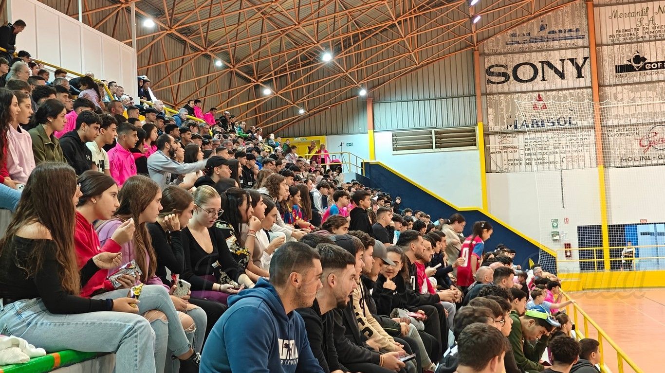 Puerto Deportivo 06