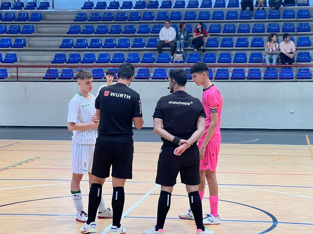 El CD Puerto cierra la Liga con una victoria en un partido leal ante el Córdoba