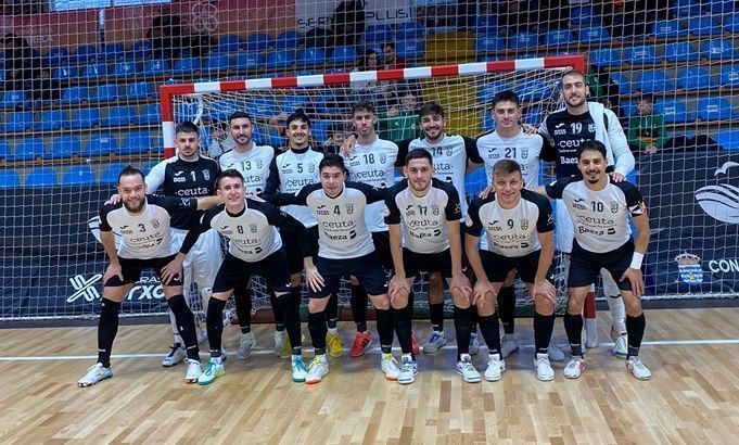 La UA Ceutí busca forzar el tercer partido ante el Burela en el play-off de ascenso