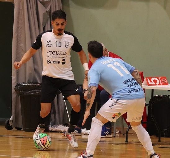 Burela y UA Ceutí se enfrentan en un duelo crucial por la tercera posición