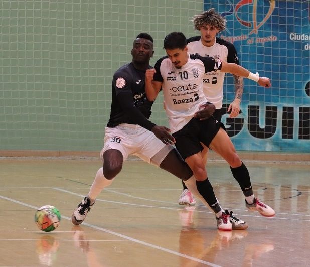 La UA Ceutí consigue el pase al play-off de ascenso tras vencer al O'Parrulo por 4-2