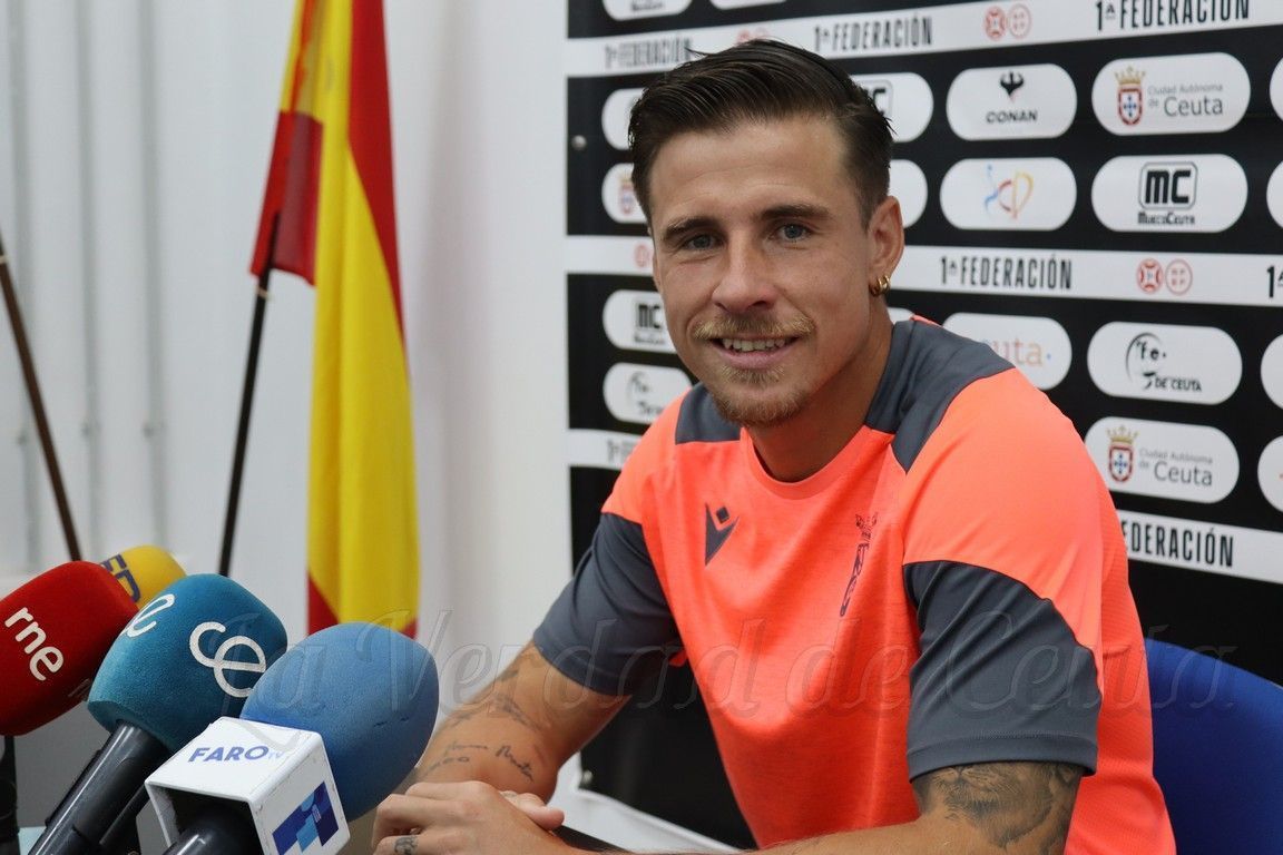 El exjugador ceutí Aquino firma por el UCAM Murcia de Segunda RFEF