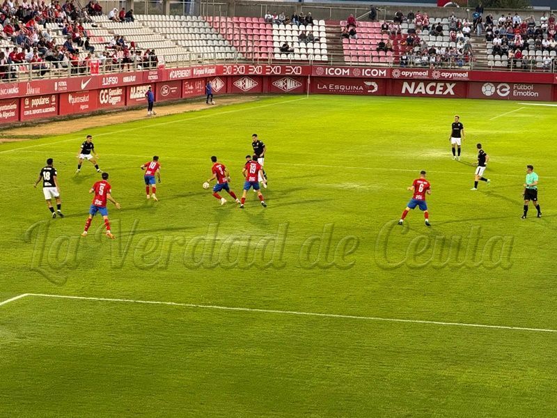 La AD Ceuta FC intentará despertar en campo del Sevilla Atlético 