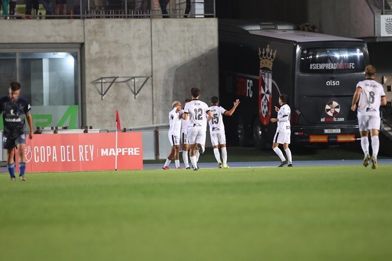 La AD Ceuta logra la victoria frente al Xerez CD y avanza en la Copa del Rey (0-1)