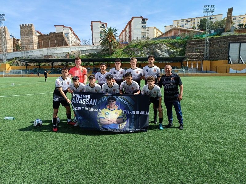 El Polillas se aferra a la salvación con una victoria ante el Coria (2-0) 