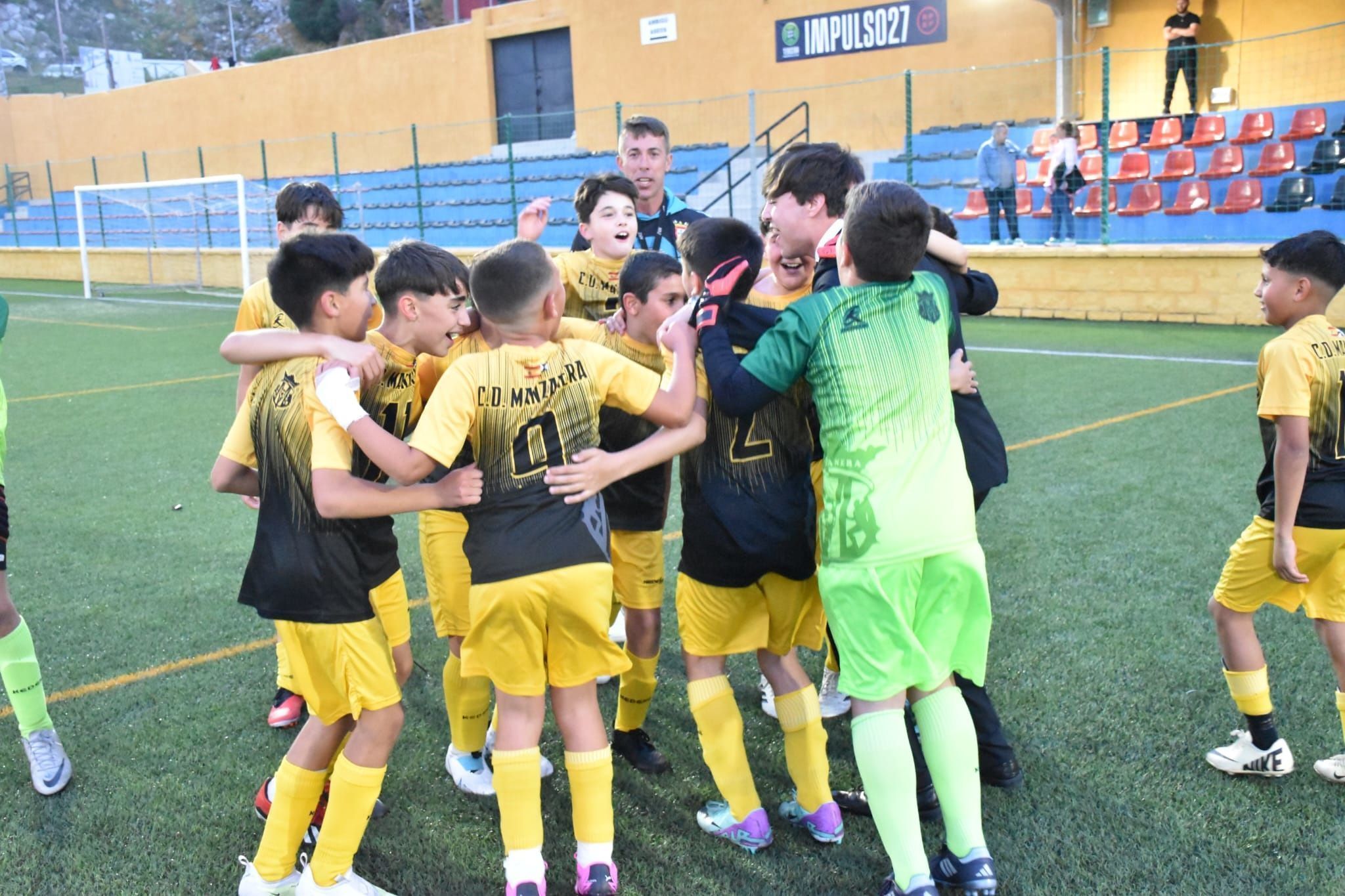 Manzanera campeon liga alevin 1