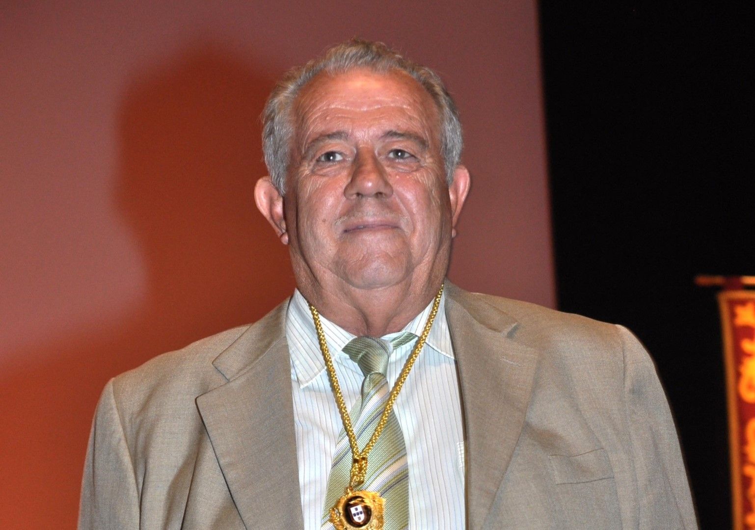 José María Oliveira, nuevo presidente de honor de la RFFCE