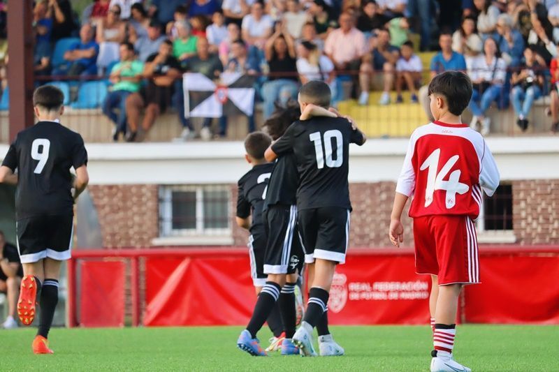 Calendario de Ceuta para los Campeonatos de España de Fútbol 8 femenino y masculino 