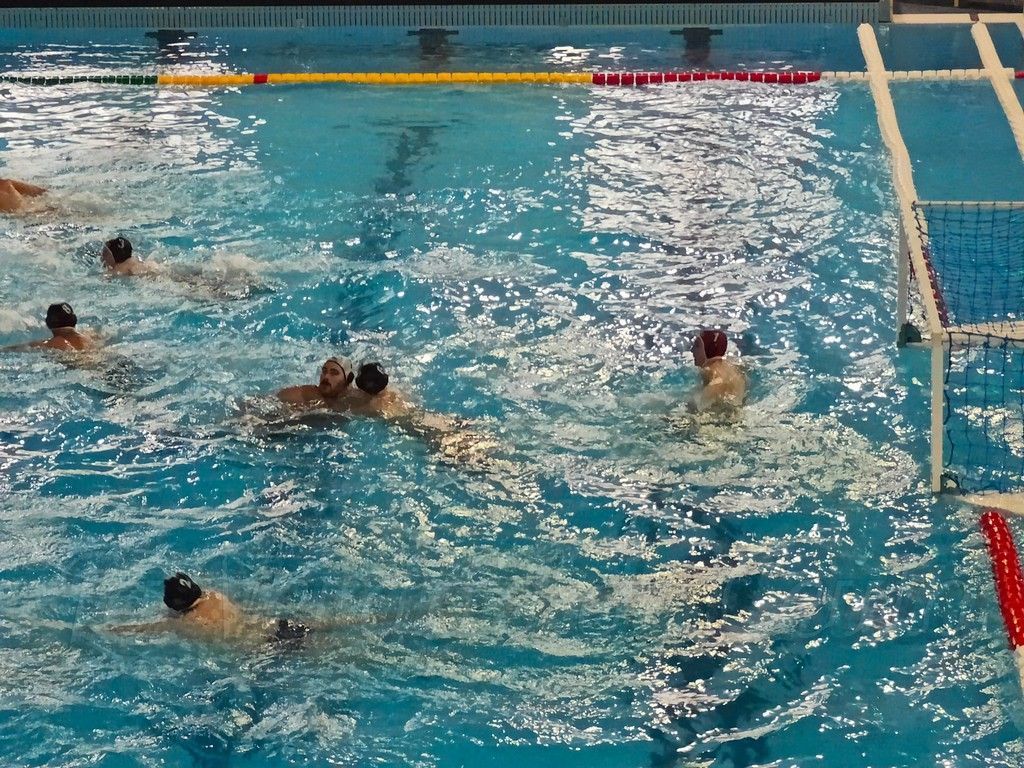 El CN Caballa vuelve a ascender a la División de Honor de waterpolo tras la renuncia del Horta