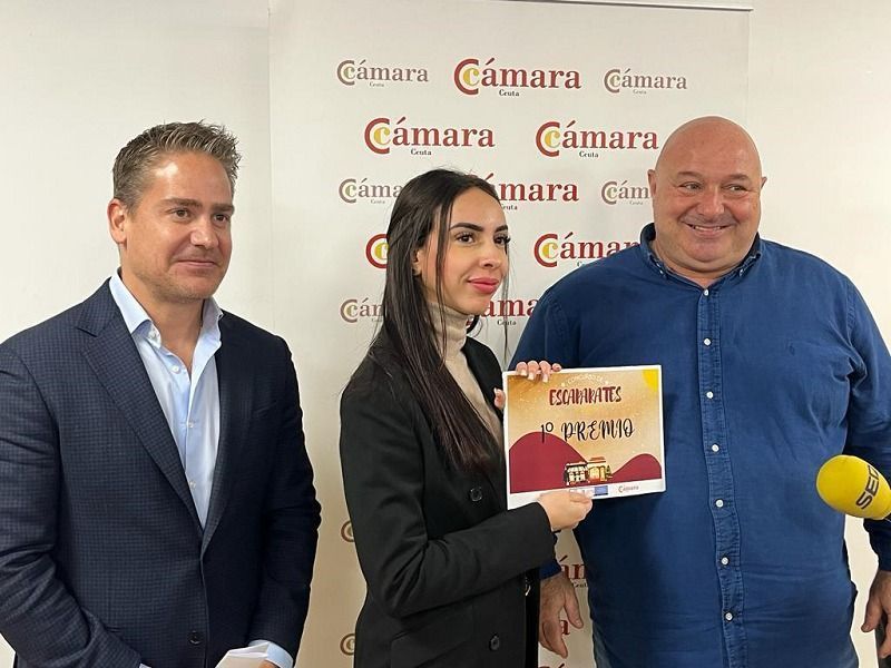 'Bailarinas Ceuta', gana por su creatividad el Concurso de Escaparate Navideño de Ceuta