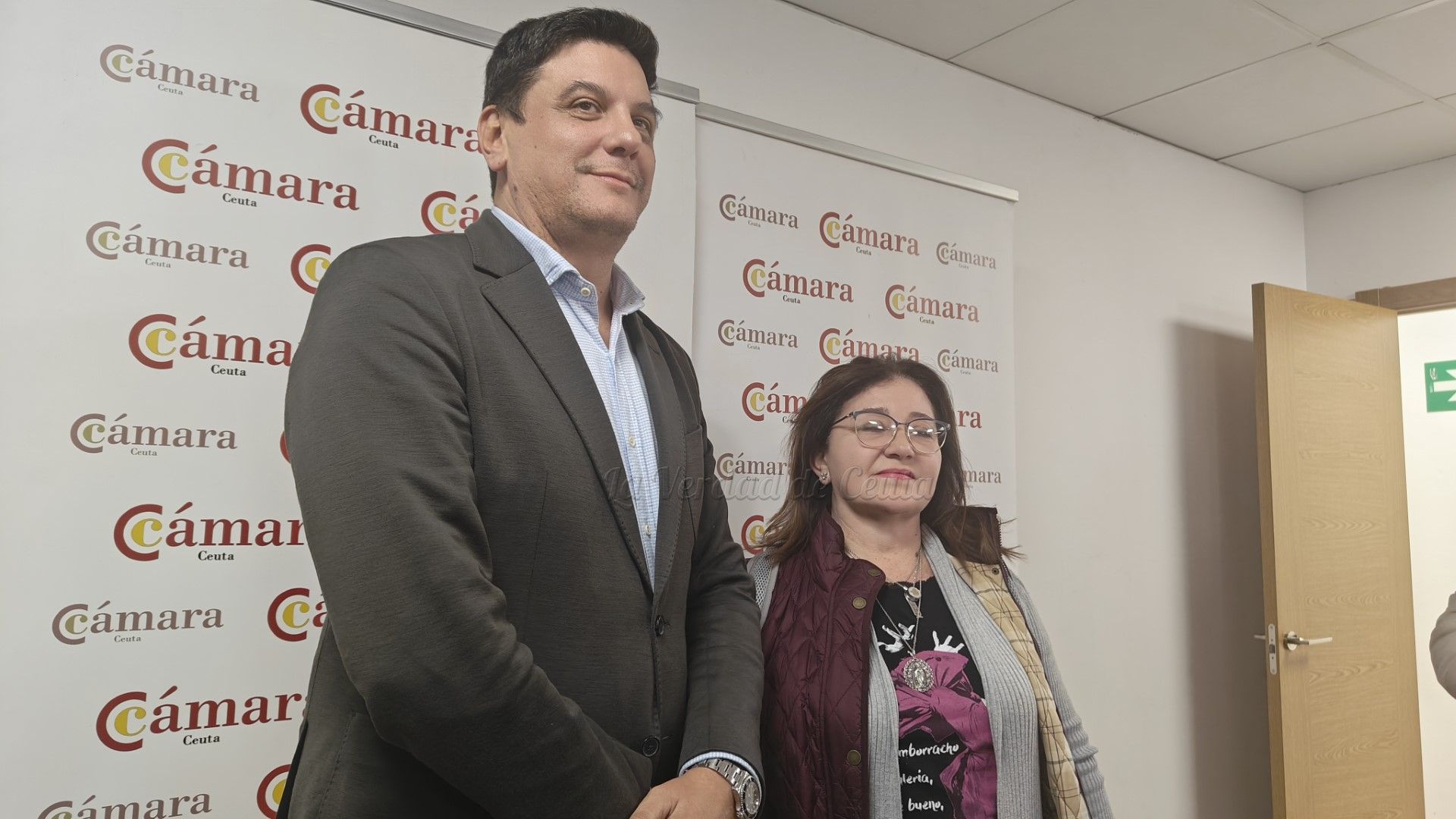 María del Pilar Álvarez, la primera ganadora del Rally de Compras, disfruta de su premio de 2.000 euros