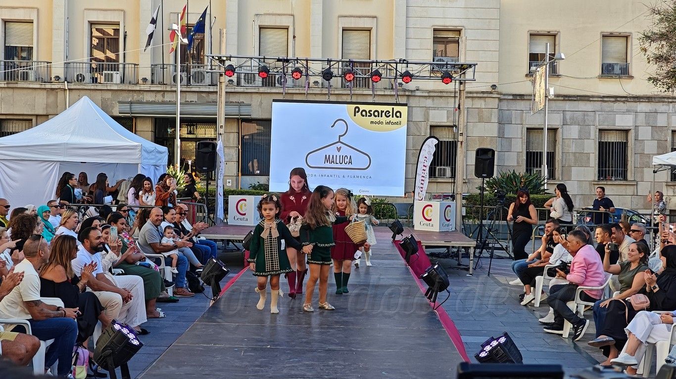 Semana Comercio desfile 1 01