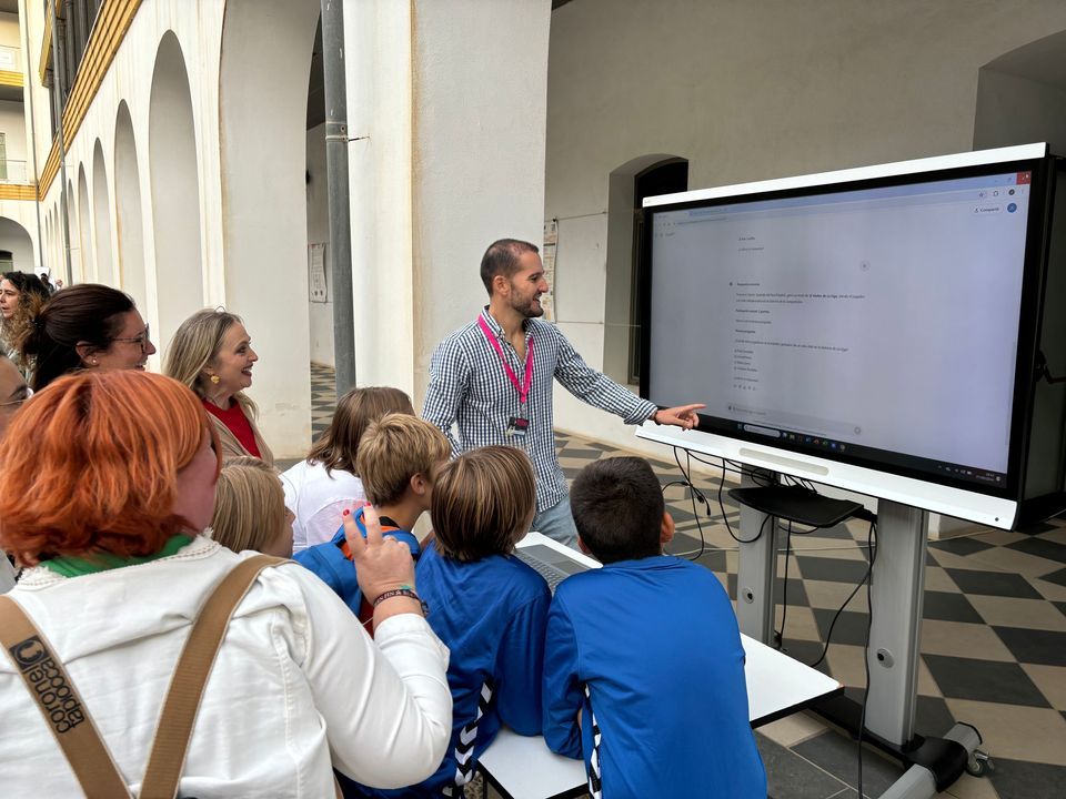 Ceuta apuesta por la innovación educativa con IA en la XIII Noche Europea de los Investigadores