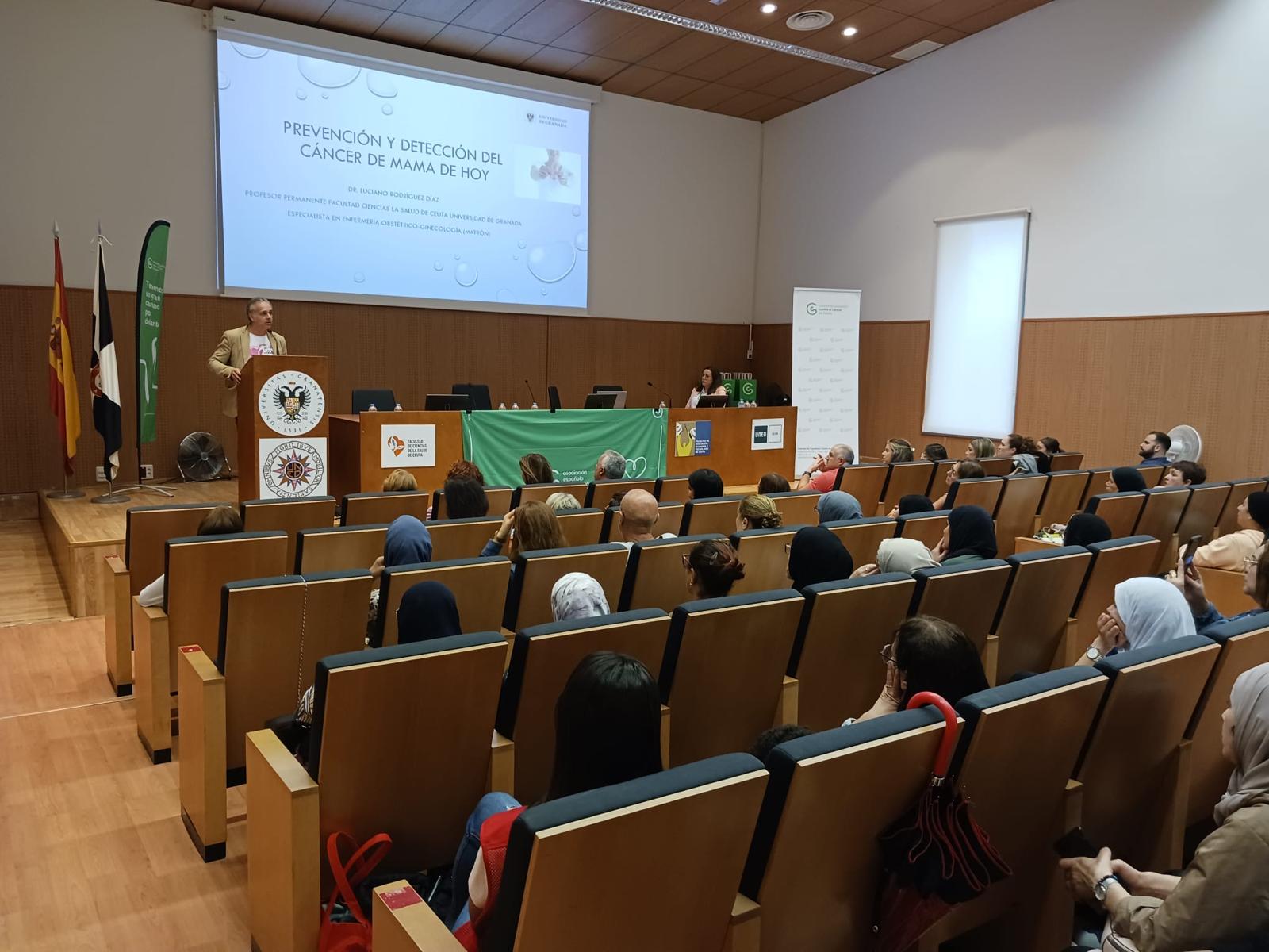 La Facultad de Ciencias de la Salud de Ceuta celebra las III Jornadas de Cáncer de mama
