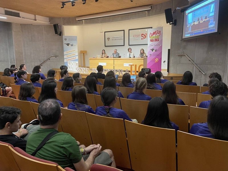 Una plaza en Artes Plásticas y Diseño potenciará la formación tecnológica en Ceuta