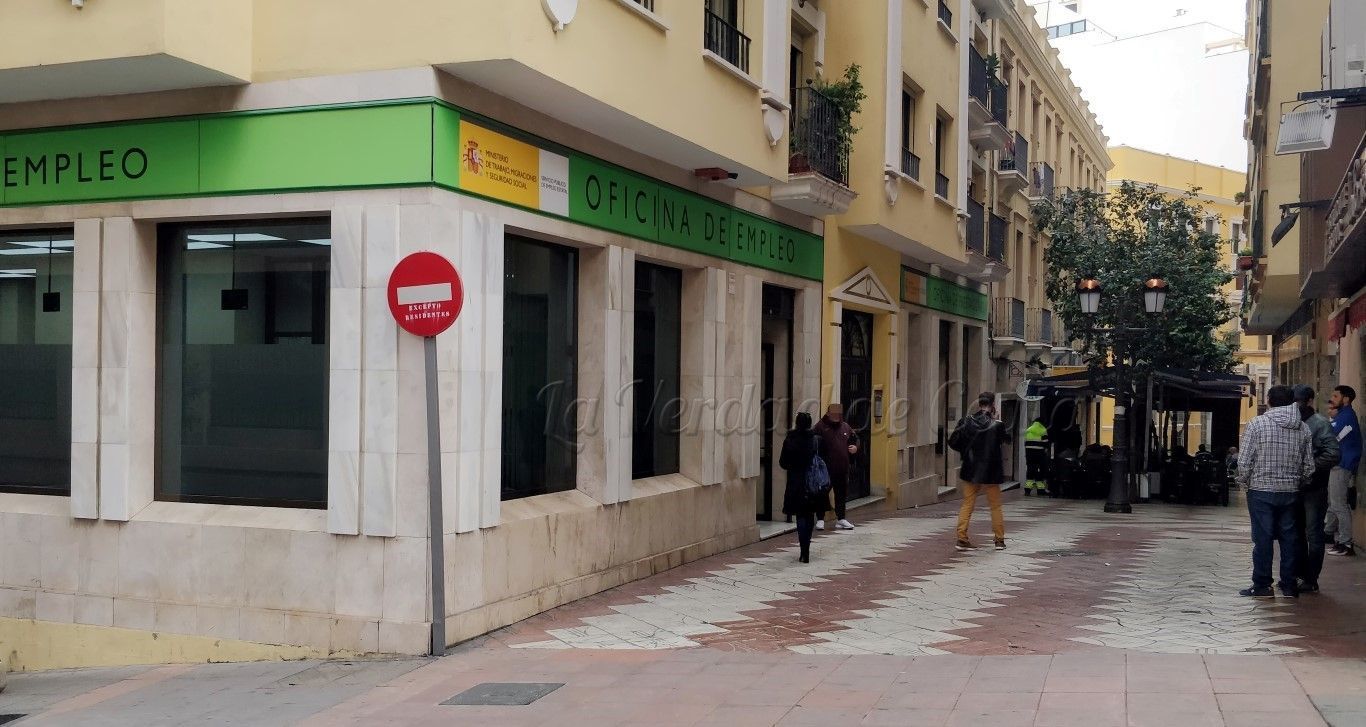 El Impacto del Desempleo: Más Allá de las Cifras, la Realidad de las Personas y las Economías