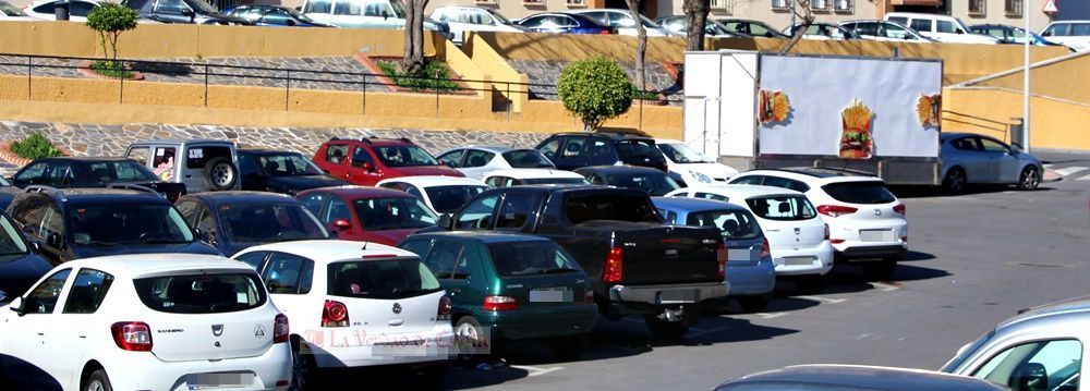 El 48% de los desplazamientos a los trabajos o colegios en Ceuta se realiza en coche particular