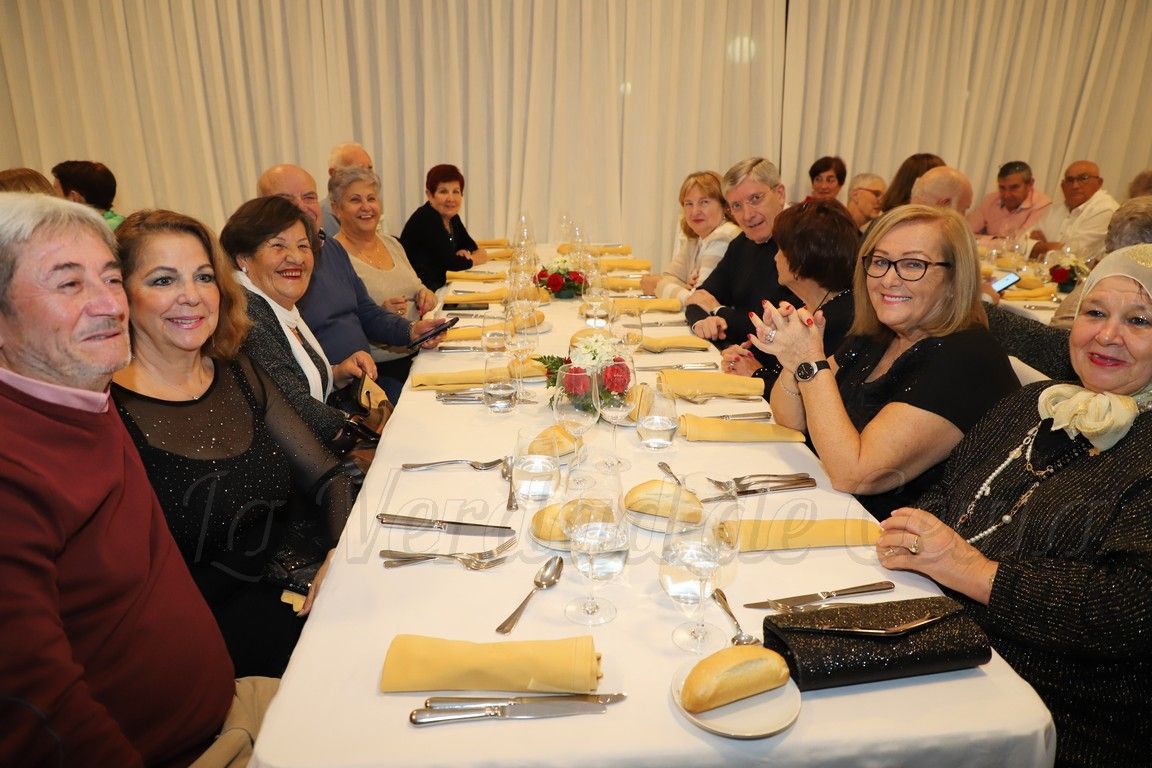 Cena Mayores 2 2024 07
