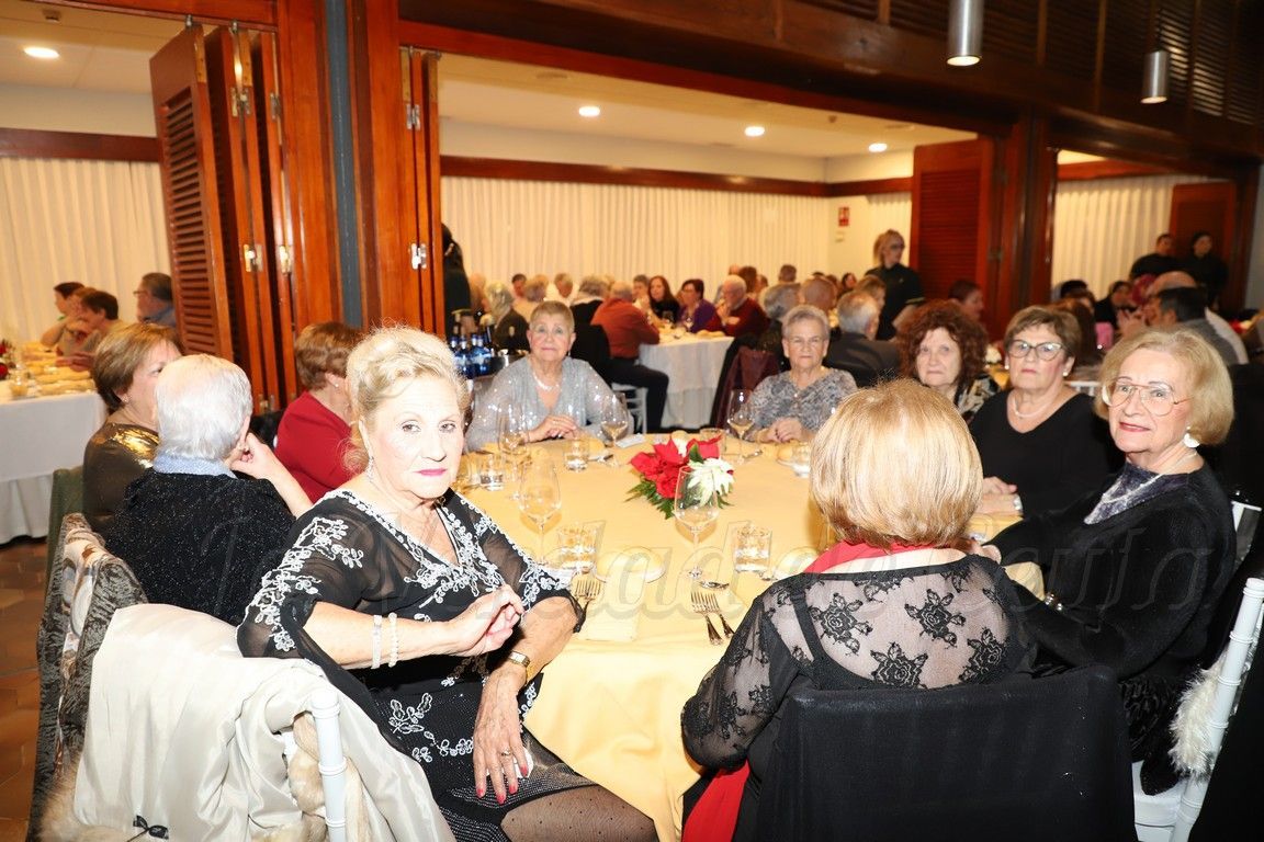 Cena Mayores 2 2024 11