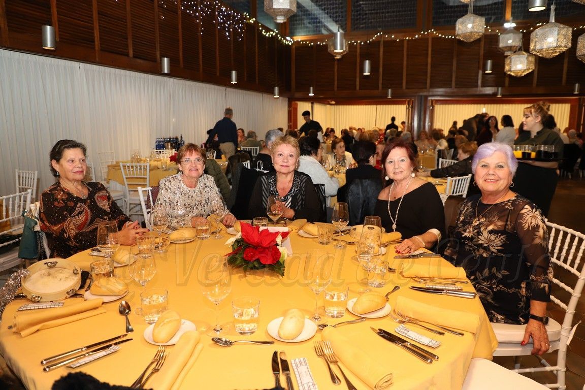 Cena Mayores 2 2024 18