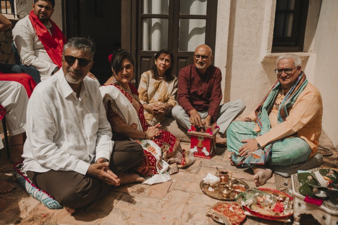 Ramchandani oficia la boda hindú de Shrdhi y Pedro en El Campello