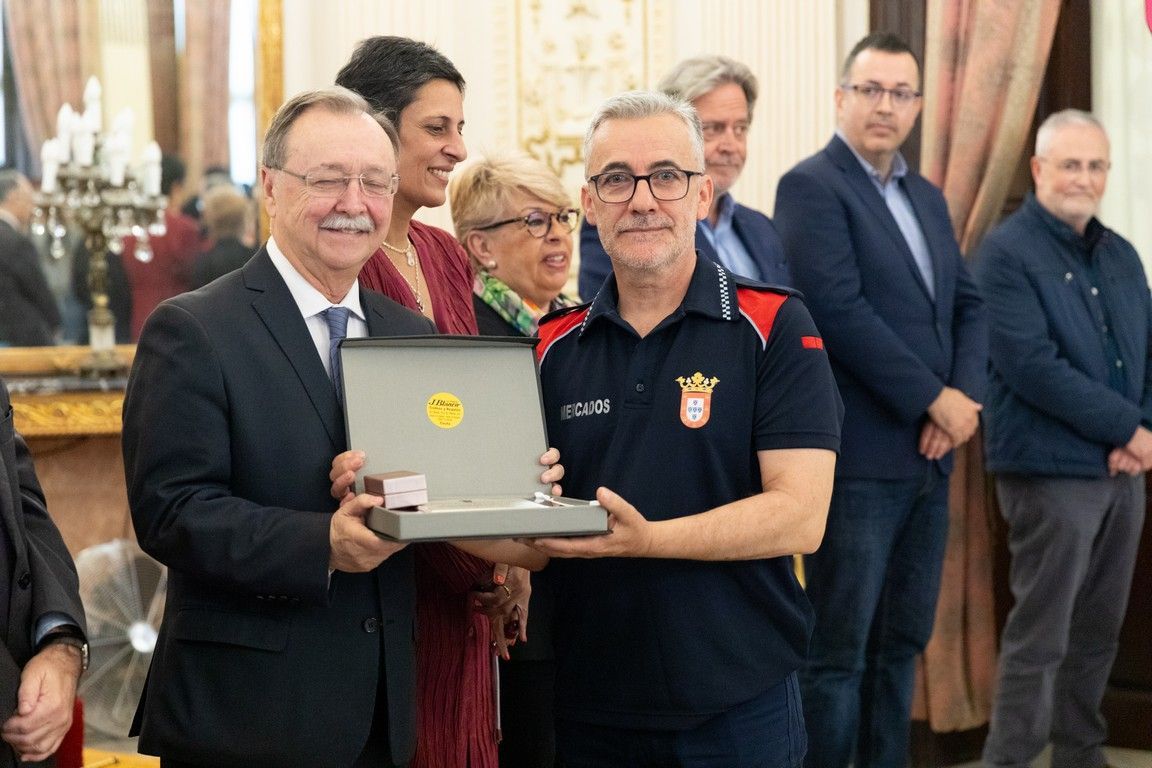 Placas Funcionarios 2024 14