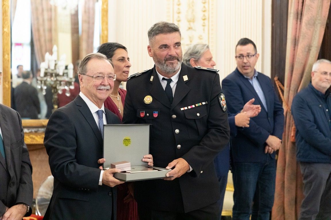 Placas Funcionarios 2024 19