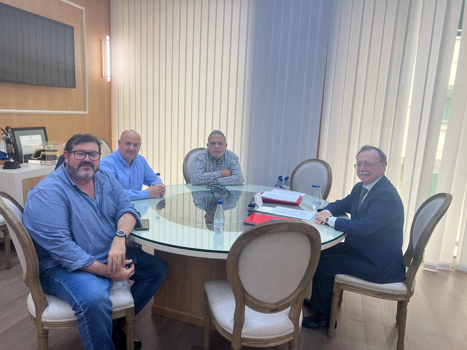 UGT traslada sus inquietudes al presidente de la Ciudad