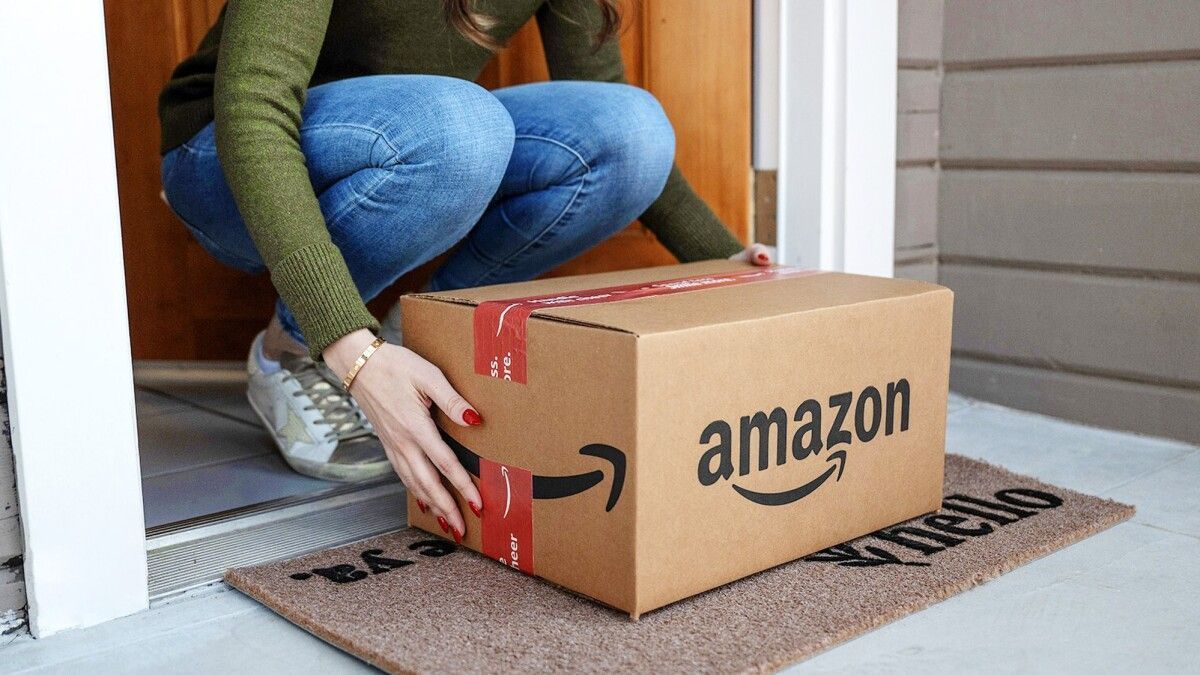 La asociación de consumidores alerta de un nuevo fraude relacionado con acciones de Amazon