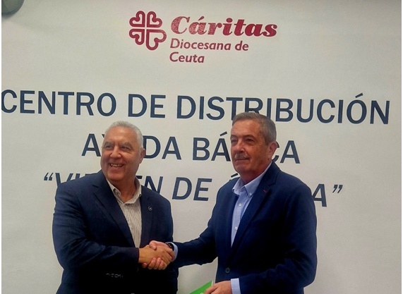 La AECC y Cáritas Diocesana firma un acuerdo para reforzar el apoyo social y emocional de las familias
