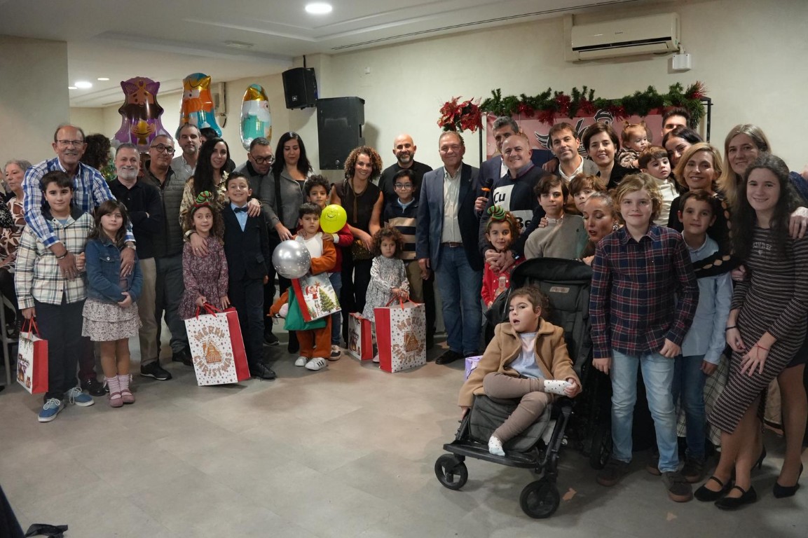 El Colegio de Médicos de Ceuta celebra su tradicional cena de Navidad