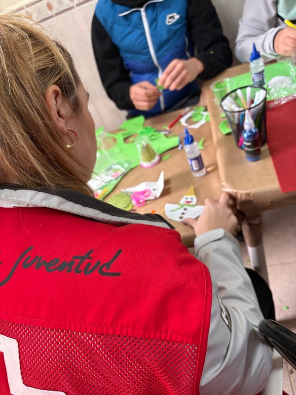 Cruz Roja celebra la última jornada del espacio familiar de relaciones socioeducativas